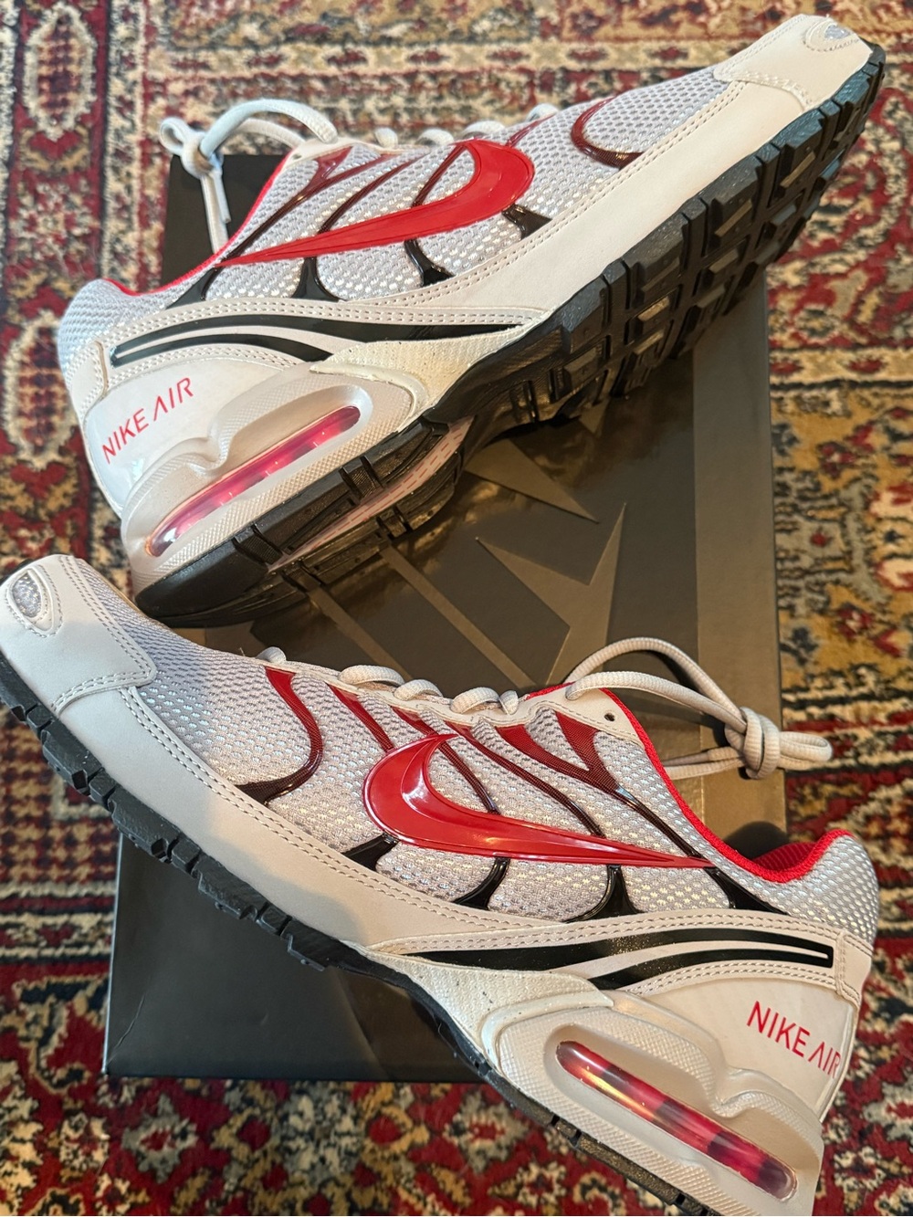 Nike Air Max Torch 4 Atmosphere Grey University Red Sneakers - White/Red/Black
